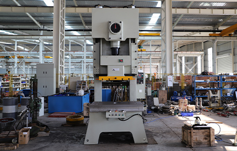 氣動沖床與普通沖床的主要區(qū)別