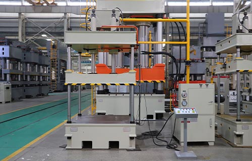 四柱油壓機(jī)不回程是什么原因？