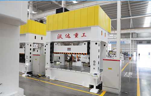 630噸框架式油壓機(jī)-630t油壓機(jī)